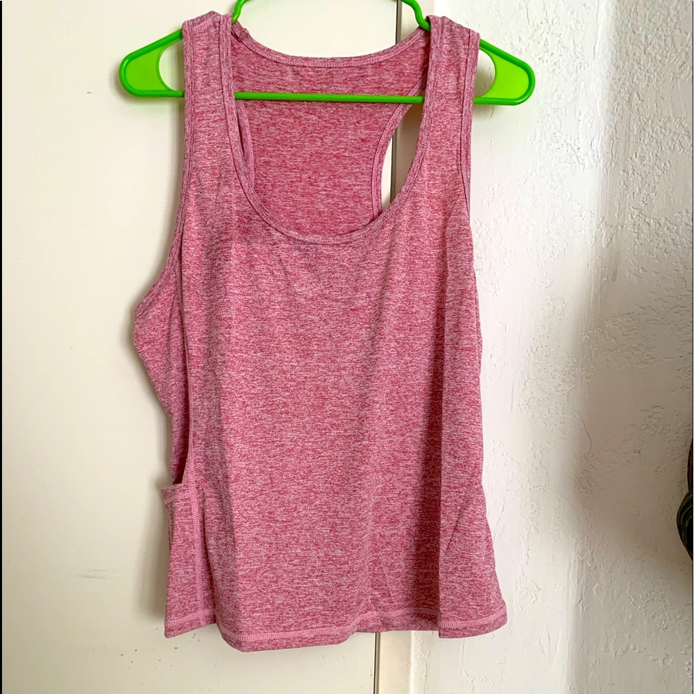 🌺 WORKOUT TANK 🌺 NEW!